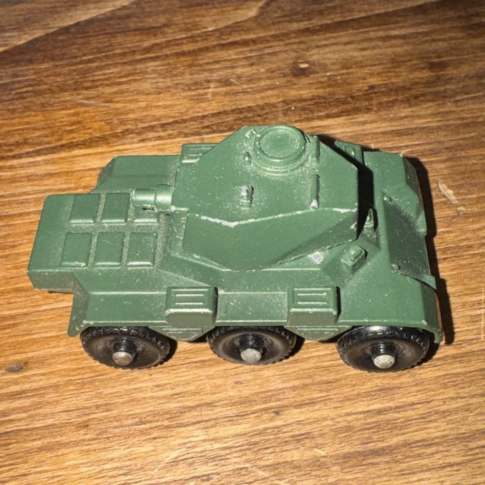 Vintage Lesney Matchbox No. 67 Saladin 6 x 6 Armoured Car Made in England